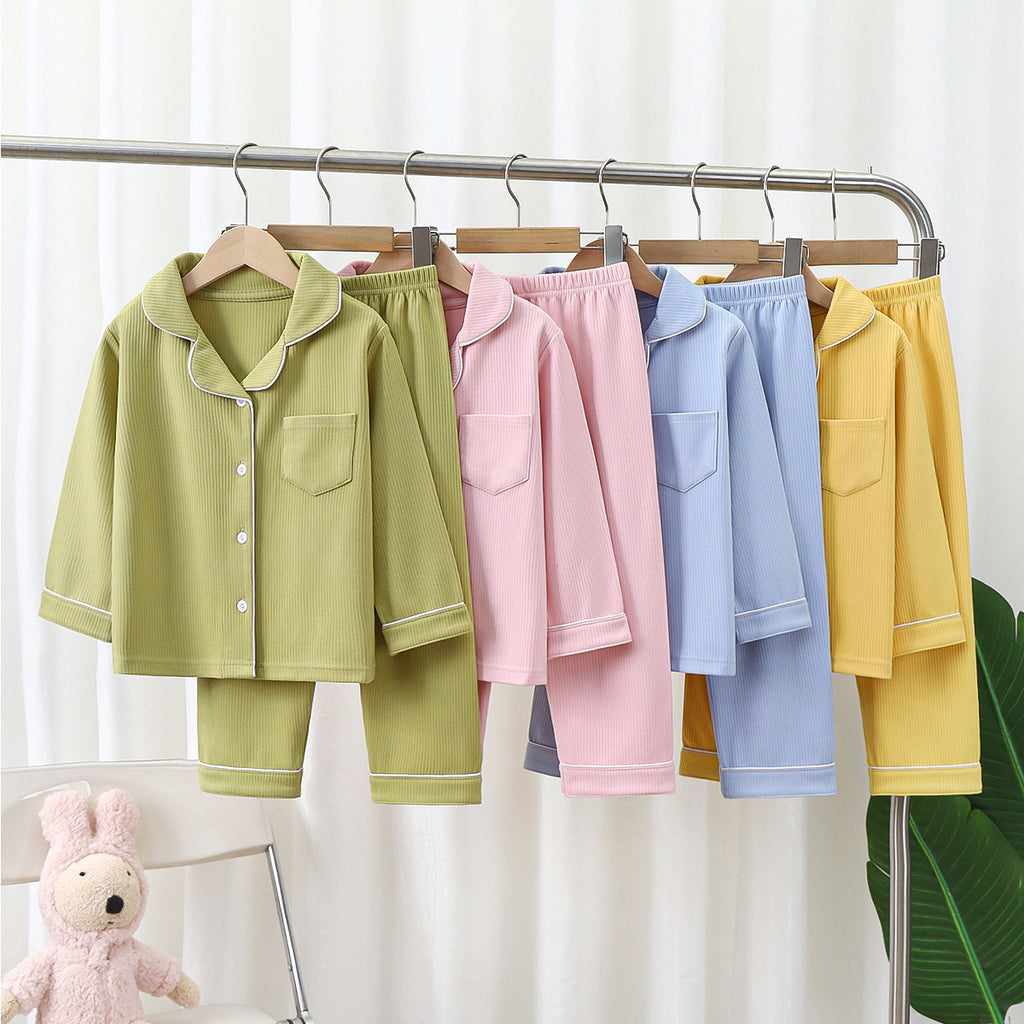 Conjunto de pijama de solapa de manga larga para niños