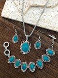 Joyas con pendientes, collar, pulsera