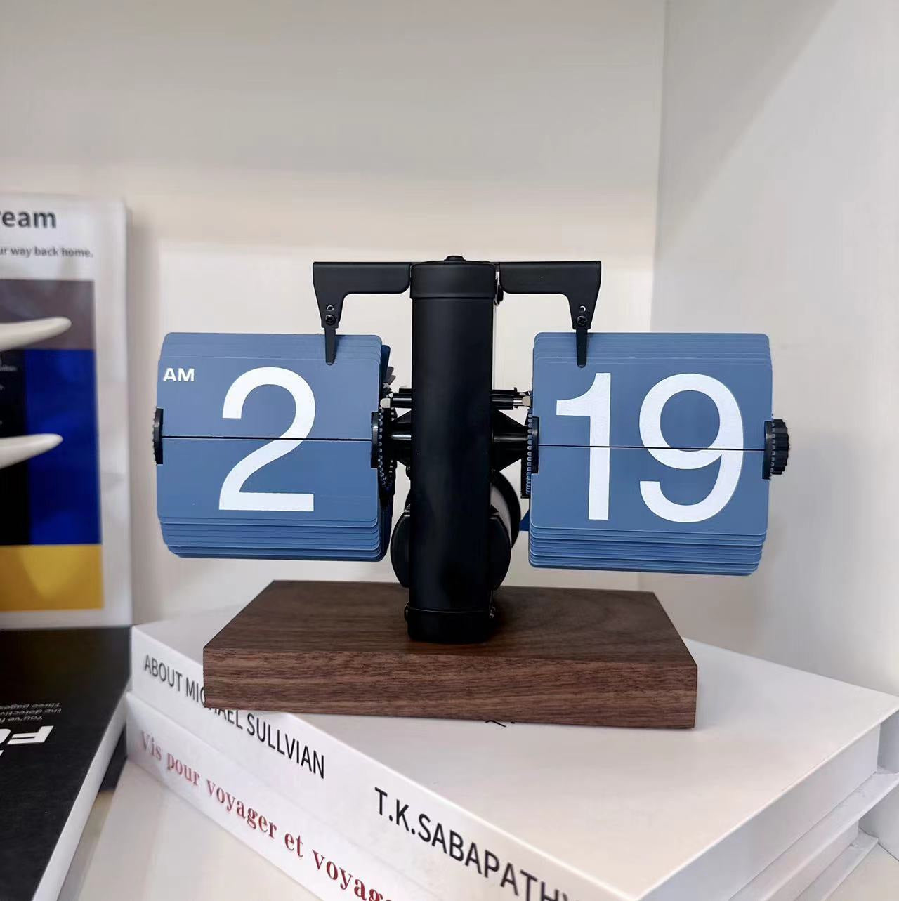 Reloj de escritorio retro automático con movimiento de cuarzo