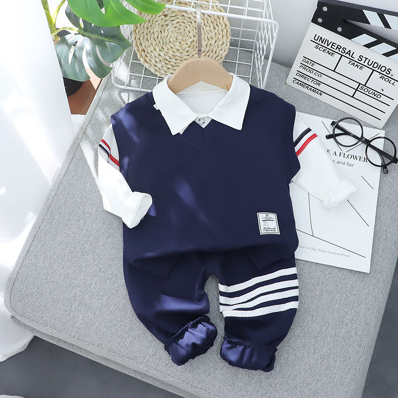 Juego de tres piezas de ropa de primavera para bebés