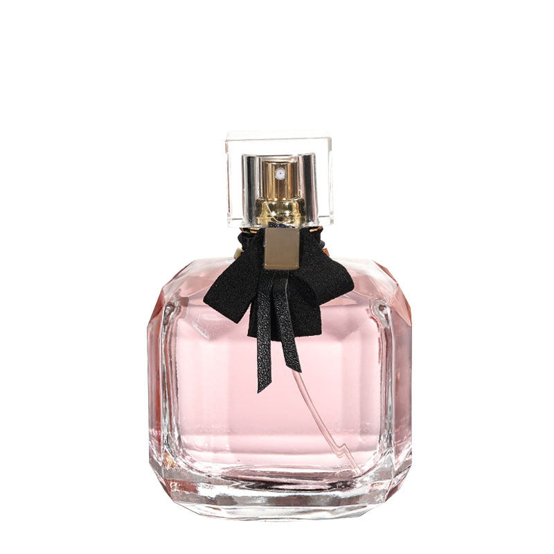 Spray de perfume con fragancia floral