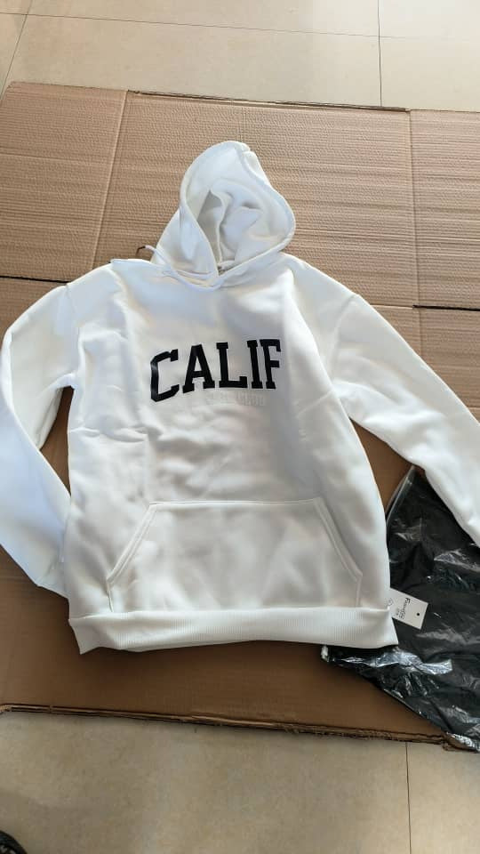 Sudadera de vellón con capucha estilo urbano