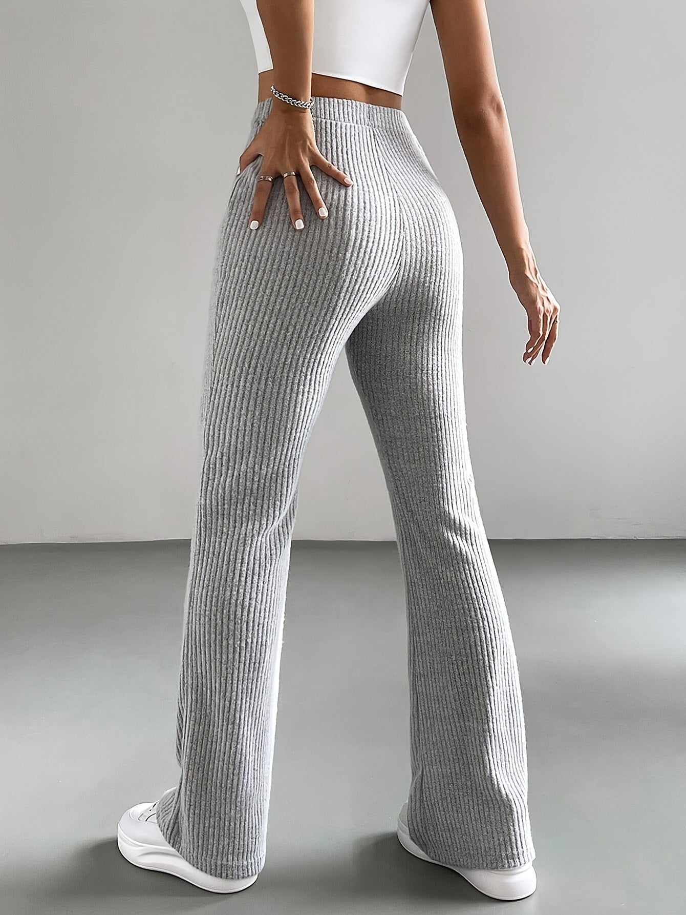 Pantalones acampanados para mujer