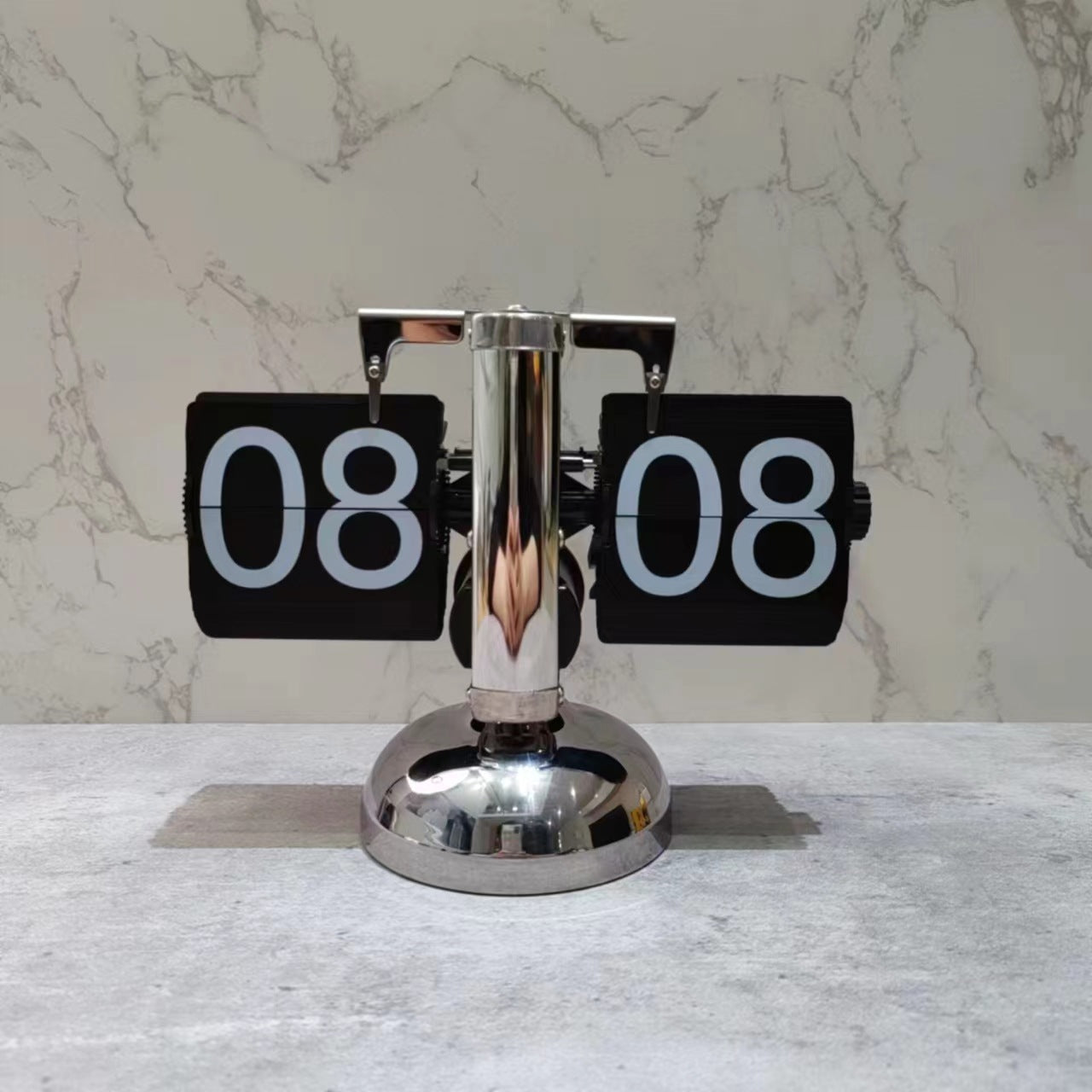 Reloj de escritorio retro automático con movimiento de cuarzo