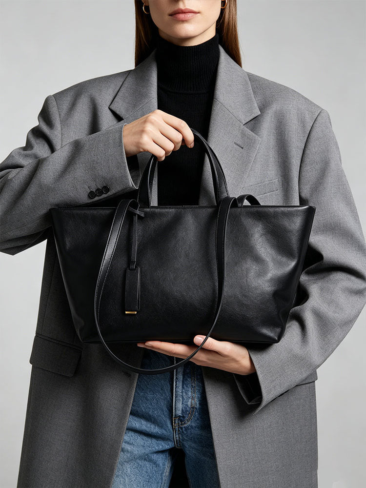 Bolso de hombro de cuero suave