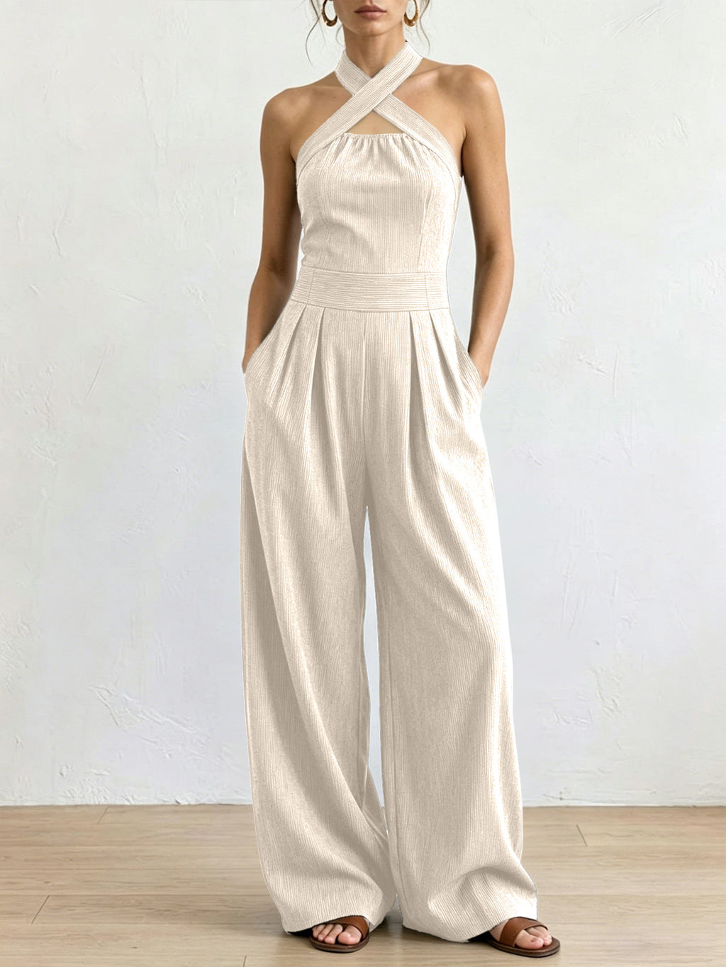 Mono sin mangas con cuello halter