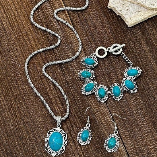 Joyas con pendientes, collar, pulsera