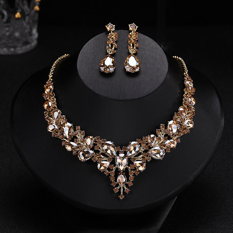 Evening dress accessories