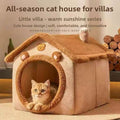 Casa de mascotas cálida cerrada