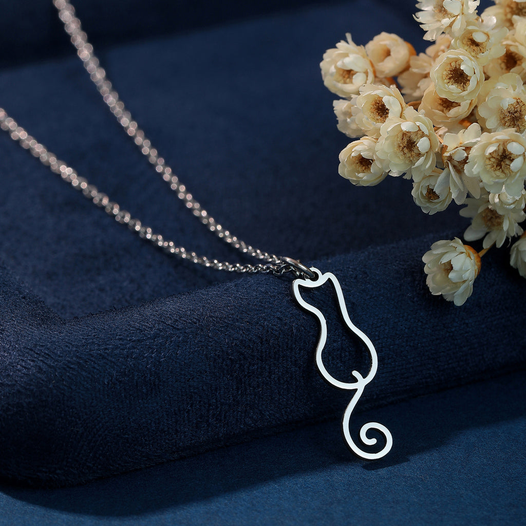 Lindo colgante de gato, collar de acero inoxidable
