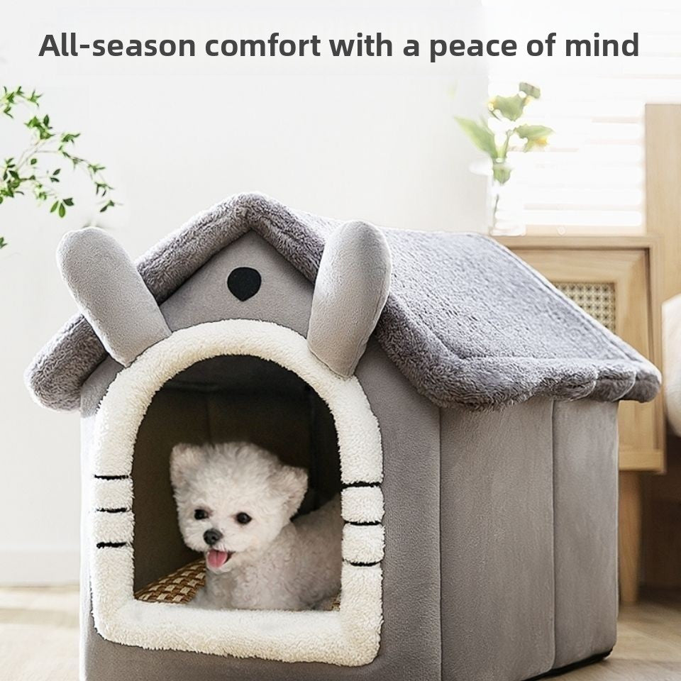 Casa de mascotas cálida cerrada